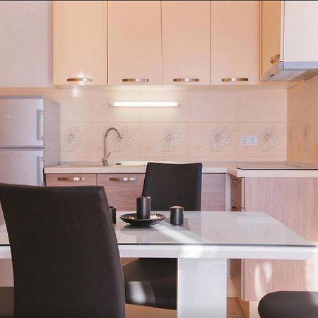 House Karlo Apartments โอมิช ห้อง รูปภาพ