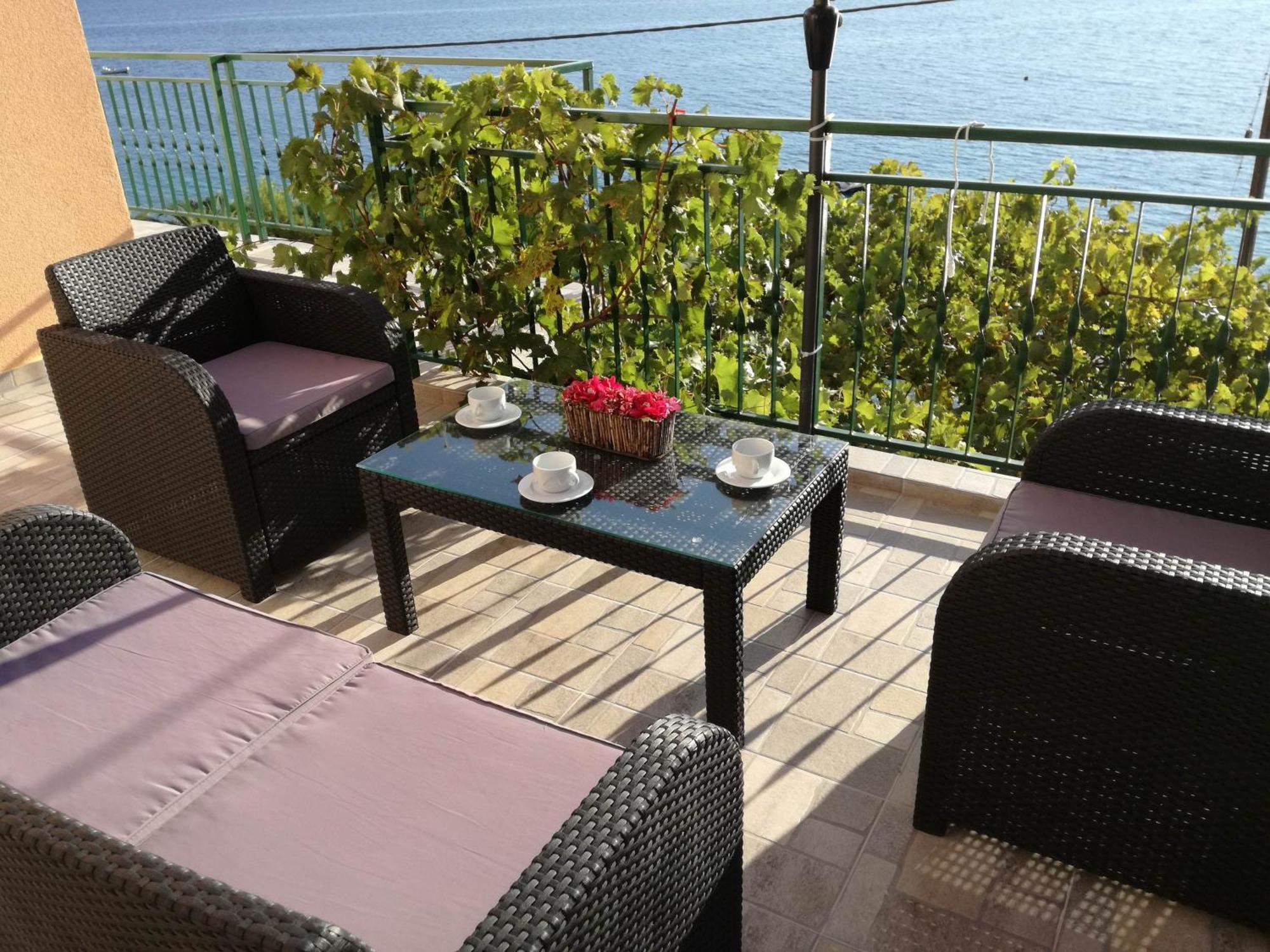 House Karlo Apartments โอมิช ห้อง รูปภาพ